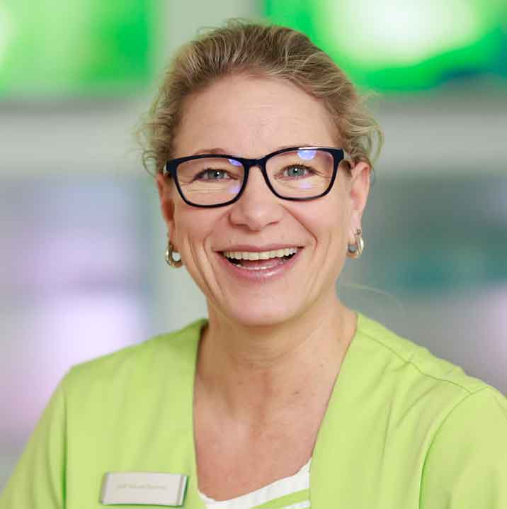 Melanie Erlacher - Zahnmedizinische Prophylaxeassistentin